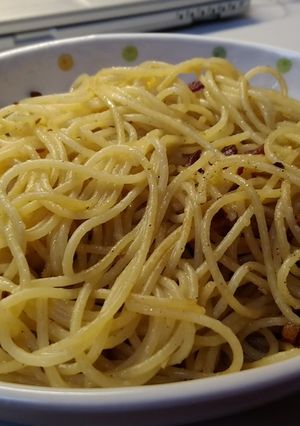 簡単!ベーコンとガーリックのパスタ-レシピのメイン写真