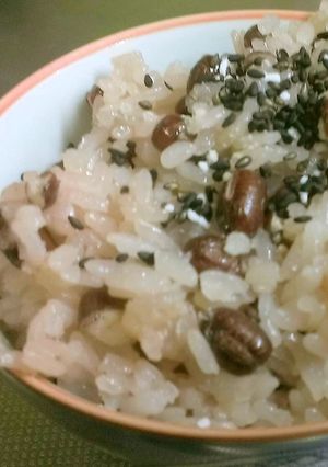 炊飯器でお米+もち米の簡単お赤飯-レシピのメイン写真