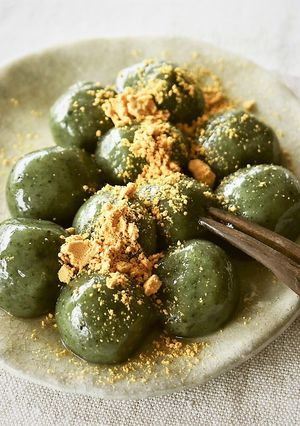 お鍋で簡単！なめらか食感のよもぎ団子-レシピのメイン写真
