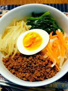 ビビンバやそぼろ丼に♪合挽き肉そぼろ-レシピのメイン写真