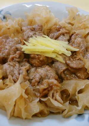 漢方医お勧め薬膳！木耳蒸猪肉-レシピのメイン写真