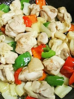 鶏肉とカラーピーマンの中華炒め-レシピのメイン写真