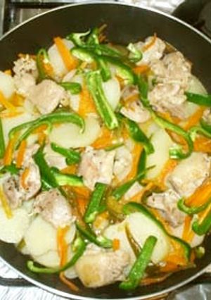 新・マリネ野菜炒め♪鶏もも肉とじゃが芋-レシピのメイン写真