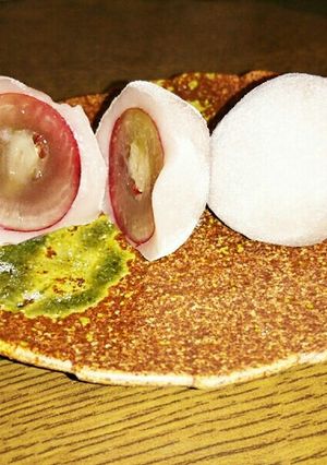 本日のおやつ ブドウの一口大福-レシピのメイン写真