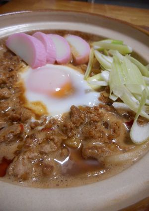 めみ単単（坦々）鍋焼きうどん-レシピのメイン写真