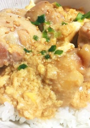 【麺つゆだけで】プロの味♡とろとろ親子丼-レシピのメイン写真