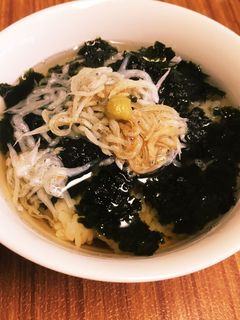 簡単美味!しらすと海苔のお茶漬け-レシピのメイン写真