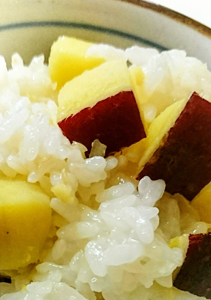 お餅で再現・おこわ風さつま芋ごはん-レシピのメイン写真
