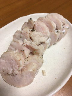 ジップロックでカンタン!鶏ハム-レシピのメイン写真