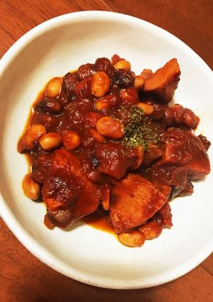 簡単トマト缶とチキン煮込み（大豆入り）-レシピのメイン写真