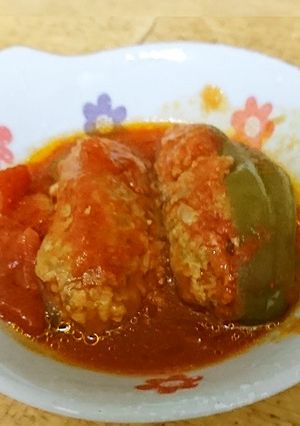 ピーマンの肉詰めトマト煮込み-レシピのメイン写真