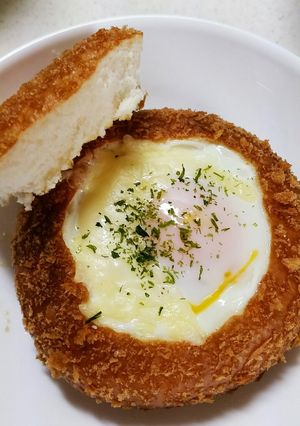 チーズがとろ～り!!たまごカレーパン♡-レシピのメイン写真