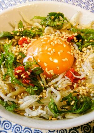 ☆簡単朝食☆しらすと大葉の卵かけご飯-レシピのメイン写真
