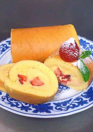 ＨＫＭで簡単☆ロールケーキ用スポンジ-レシピのメイン写真