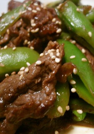 スナップエンドウと牛肉の焼き肉のタレ炒め-レシピのメイン写真