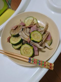 簡単☆舞茸とズッキーニのベーコン炒め-レシピのメイン写真