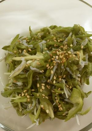 イタドリの酢の物(高知県旧十和村の料理)-レシピのメイン写真
