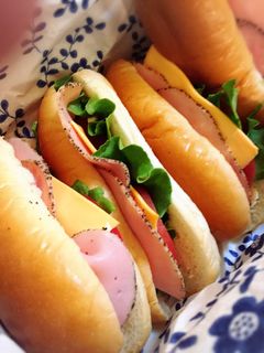 パストラミビーフで簡単サンドイッチ-レシピのメイン写真