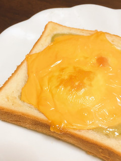 残ったグリーンカレーで☆リメイクトースト-レシピのメイン写真