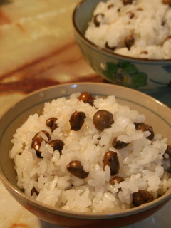 もちっともっちり( ´¬`)ノむかごご飯-レシピのメイン写真