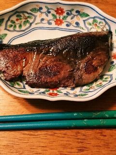 ブリの赤ワイン漬け焼き-レシピのメイン写真