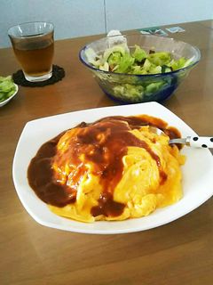 オムライスに☆炊飯器でチキンライス-レシピのメイン写真