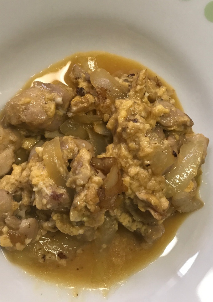 親子丼にも◎鶏肉と玉ねぎの卵とじ-レシピのメイン写真