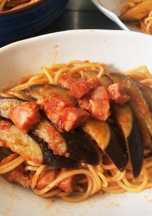 ナスとベーコンのトマトソースパスタ-レシピのメイン写真