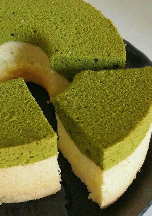 抹茶とプレーン☆2層のシフォンケーキ-レシピのメイン写真