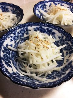 簡単!大根のゴマ風味酢の物♡-レシピのメイン写真