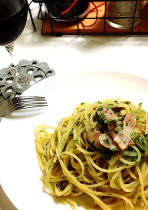 セロリの葉でペペロンチーノ-レシピのメイン写真