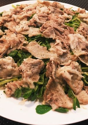 豚肉と豆苗のレンチン蒸し♡-レシピのメイン写真
