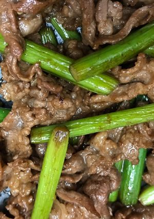 ニンニクの芽と牛肉の焼肉-レシピのメイン写真
