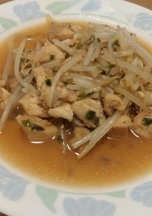 単身赴任向 モヤシと鶏肉の醤油炒め-レシピのメイン写真