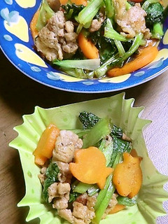 型抜き人参と小松菜の蒸し焼き-レシピのメイン写真