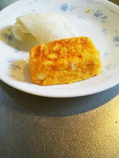 卵一個、卵焼き器を使って卵焼き☆お弁当に-レシピのメイン写真