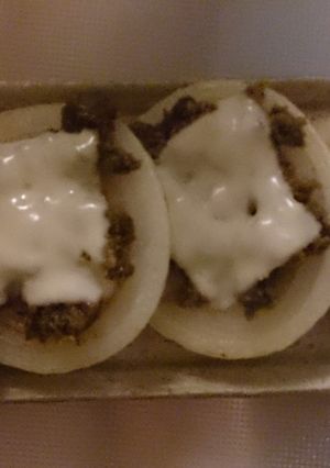 新玉ねぎとフキ味噌のチーズ焼き-レシピのメイン写真