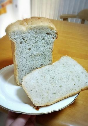ふわっふわの大麦とごはん入りパン-レシピのメイン写真