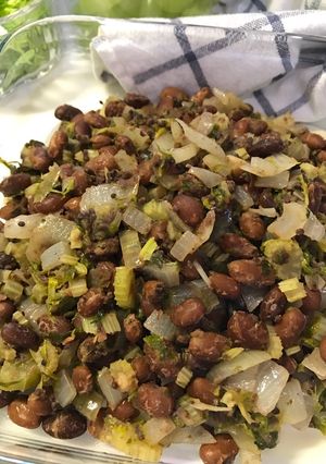 カリオカ豆とセロリ葉のマスタード炒め-レシピのメイン写真