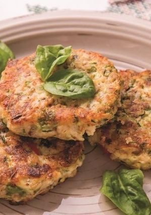 カッテージチーズとズッキーニのそばバーグ-レシピのメイン写真