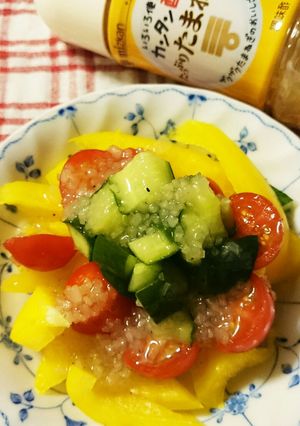 たっぷりたまねぎ信号色のフレッシュマリネ-レシピのメイン写真