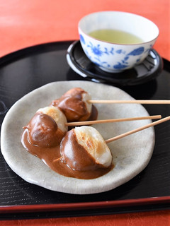 焼き白玉のきな粉ソースがけ-レシピのメイン写真