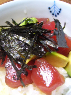 マグロとアボガドの漬け丼-レシピのメイン写真