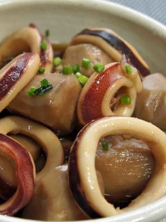 里芋と烏賊の煮物-レシピのメイン写真