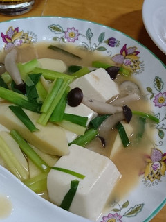 液味噌で簡単★筍と豆腐の味噌煮込み-レシピのメイン写真