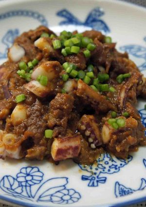 ご飯のお供にお酒のあてに「げその肝和え」-レシピのメイン写真
