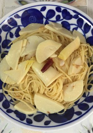 朝掘りたけのこのペペロンチーノ-レシピのメイン写真