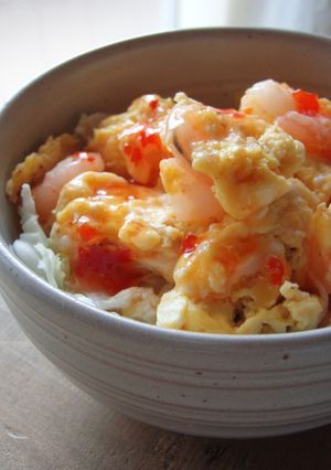 アジア～ンなエビタマ丼❤一人ご飯に✿-レシピのメイン写真