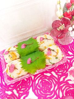 春にピッタリ♪桜塩と桜えびのおにぎり♪-レシピのメイン写真