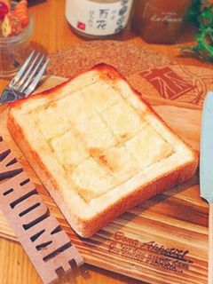 甘じょっぱ♡はちみつ塩バタートースト♪-レシピのメイン写真